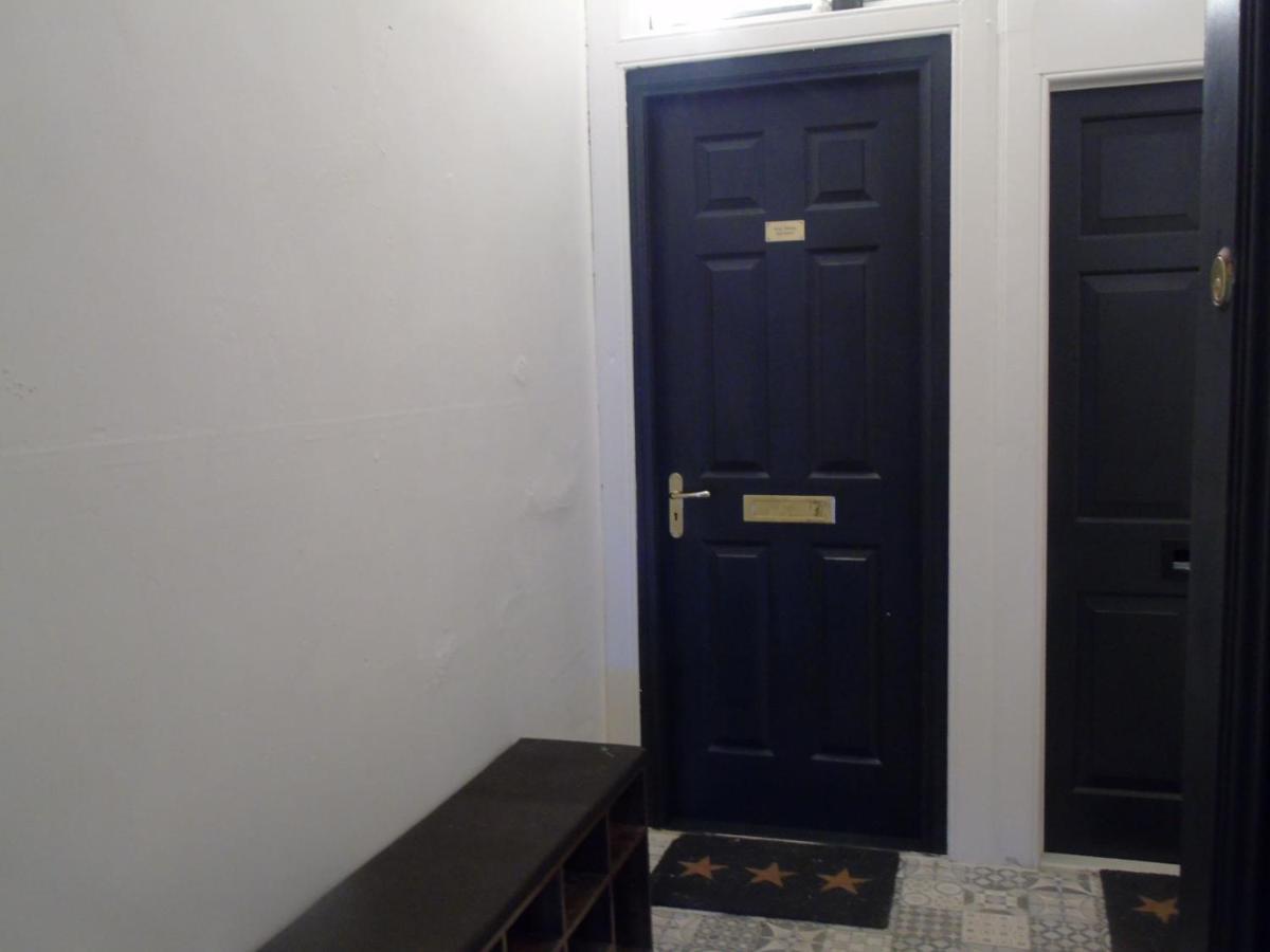 Snug - Tearlag Apartment Helensburgh Luaran gambar